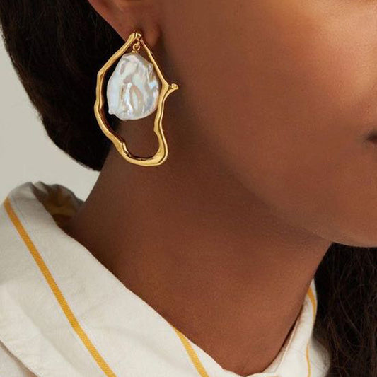Elegant Irregular Pearl Drop Earrings – Trendy and Unique Fashion Statement for Women